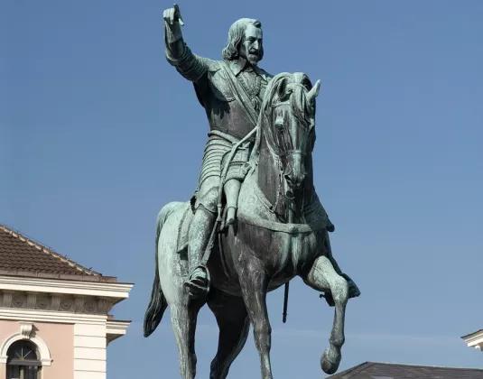 Maximilian