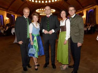 Hr. Füracker, Dr. Möller, Dr. Lehmann mit Damen