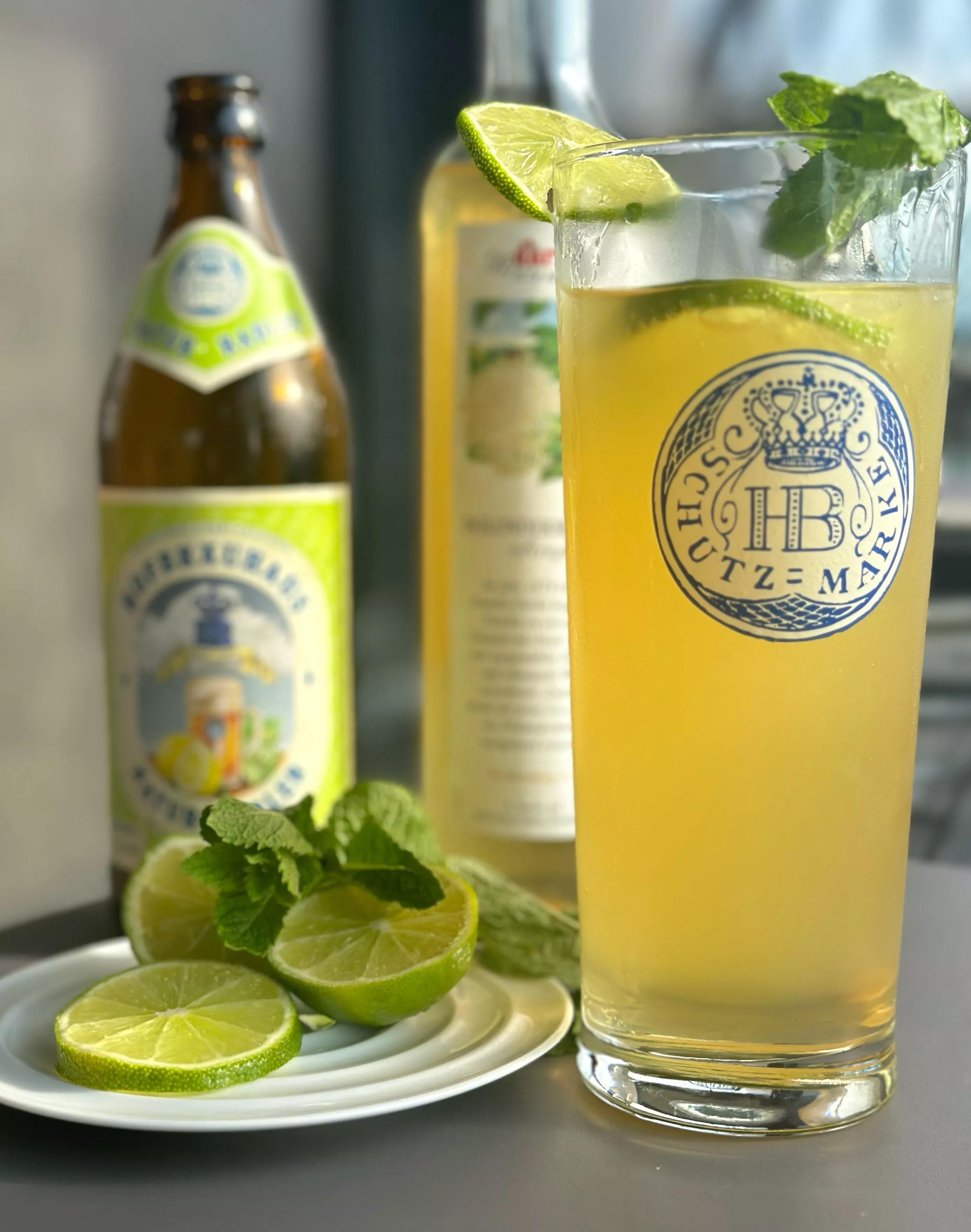 Sommer Drink Natur Radler